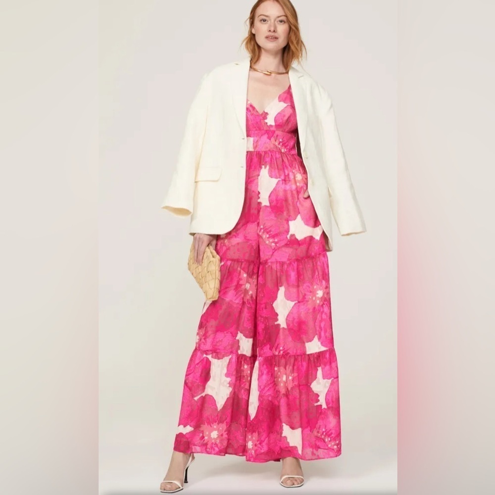 Excellent - Slate & Willow Pink Floral Jumpsuit - Size 6 -Rent the Runway!